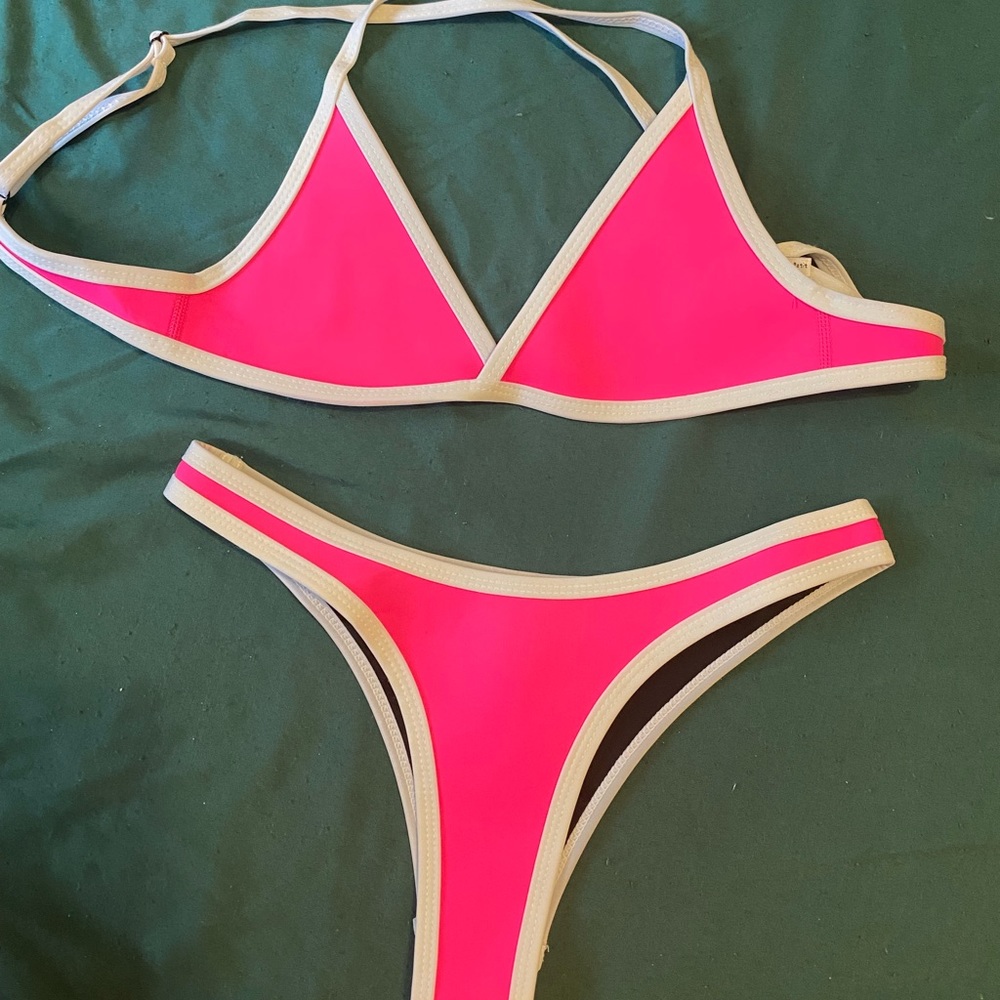 NEW without tags Hoaka bikini
